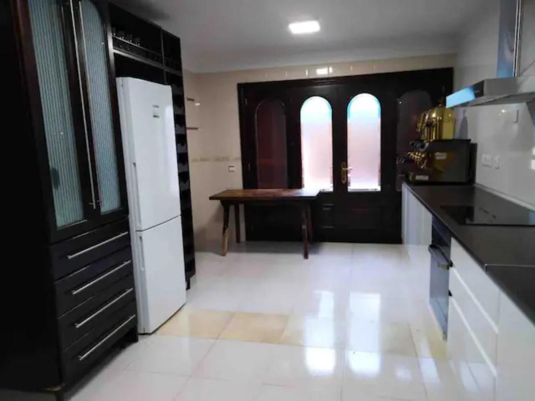 With Private Pool -palma Ambassador Center Etv14825 Villaer *