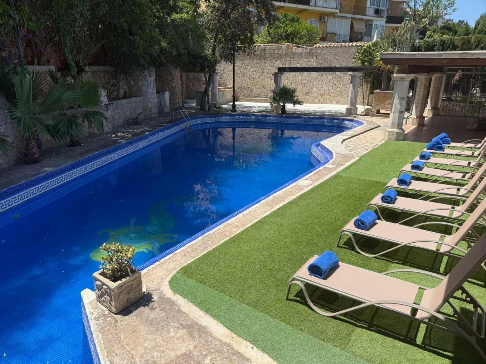 With Private Pool -palma Ambassador Center Etv14825